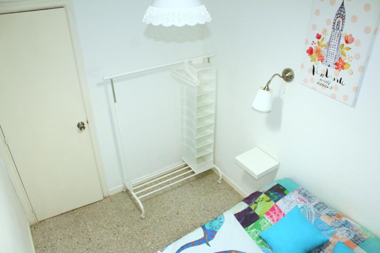 Cosmo Grey Apartman Hospitalet de Llobregat Kültér fotó